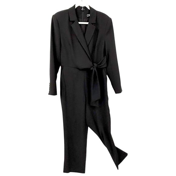 BCBGMAXAZRIA Medium Jumpsuit Long Sleeve Surplice Black Tie Waist Party - Picture 12 of 13